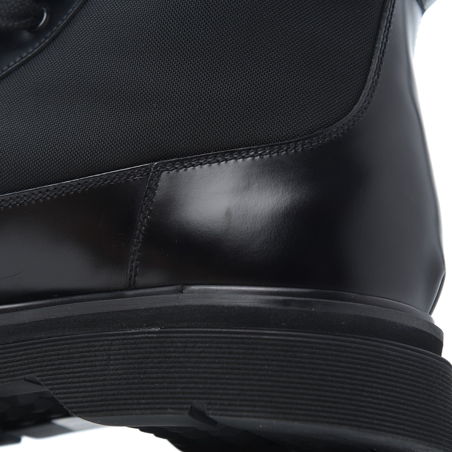 Prada Spazzolato Roi Technical Nylon Metal Triangle Logo Mens Pouch Pocket Combat Boots 9.5 Black 9 of 16