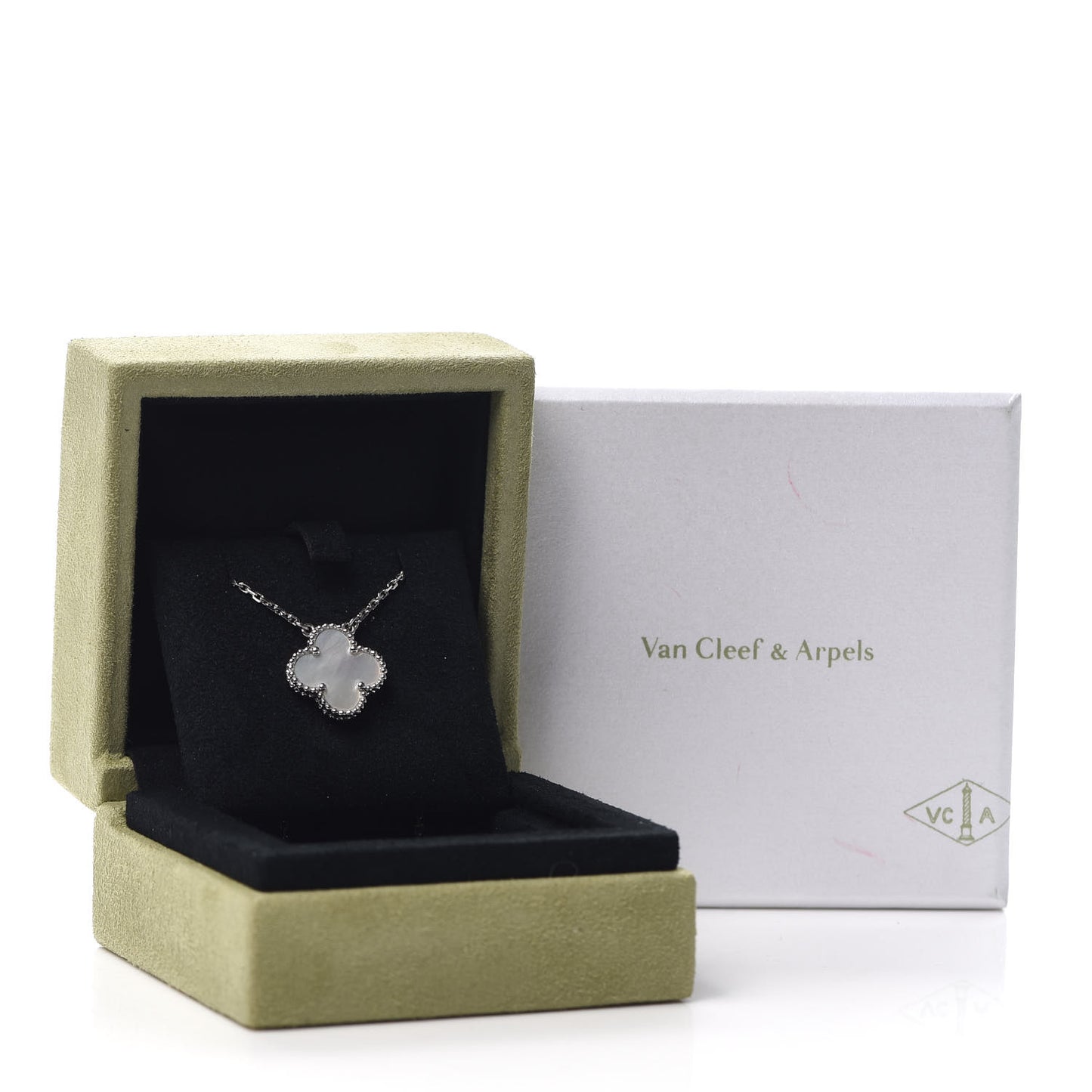 18K White Gold Mother of Pearl Vintage Alhambra Pendant Necklace