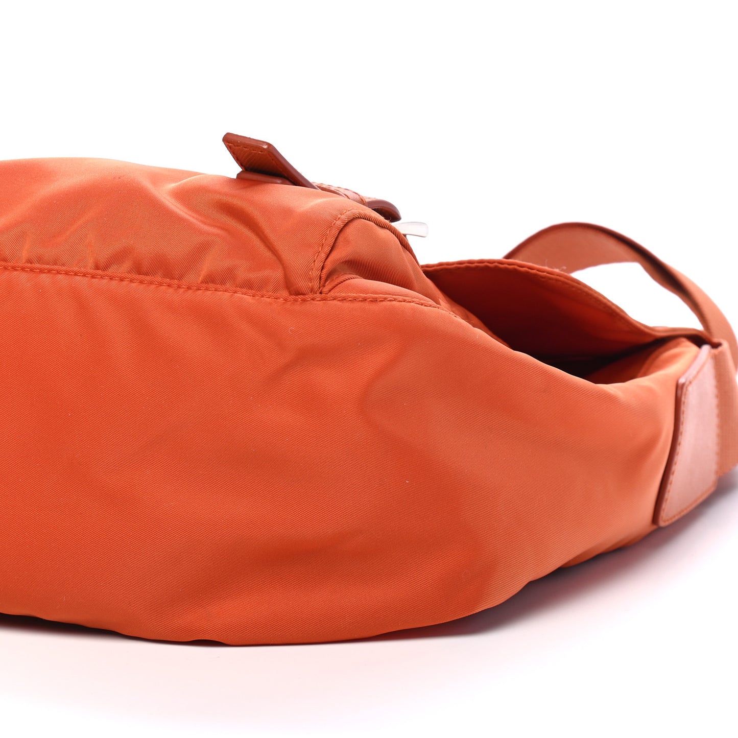 Tessuto Nylon Saffiano Messenger Bag Papaya