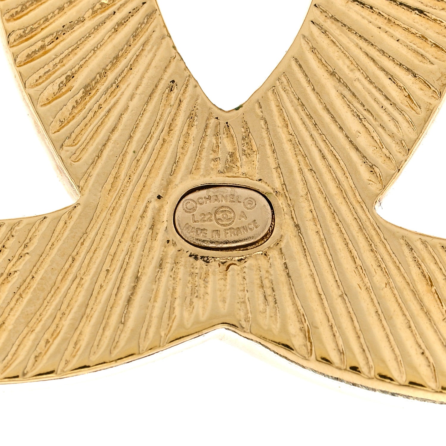 Chanel Metal Textured CC Brooch Light Gold 3 of 6