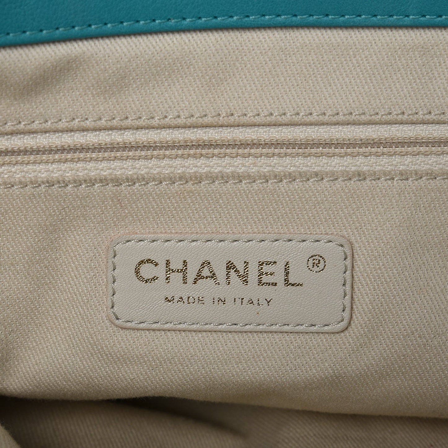 Calfskin Large Retro Girl Shopping Tote Turquoise