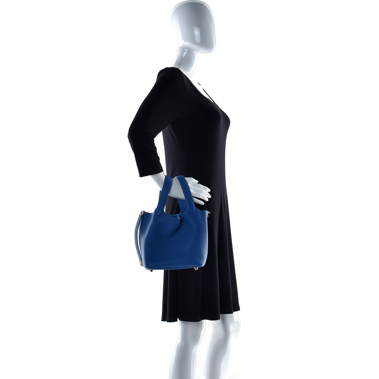 Hermes Taurillon Clemence Picotin Lock 18 PM Mykonos 3 of 11