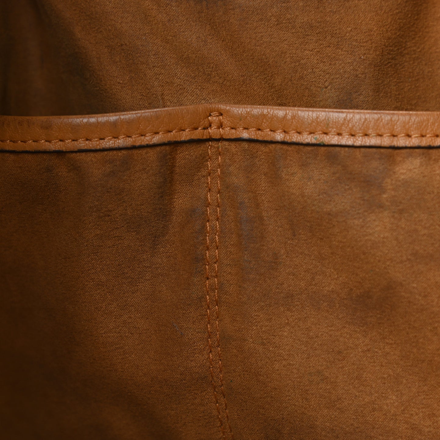 Visetos Studded Medium Drawstring Shopper Cognac