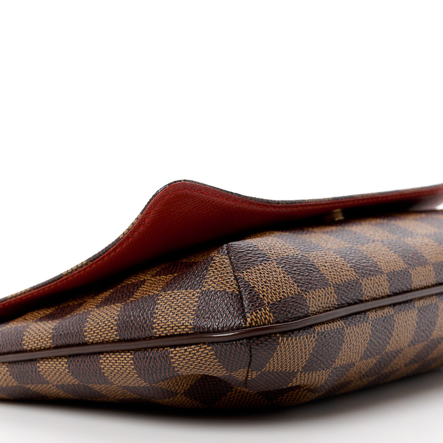 Damier Ebene Musette Tango
