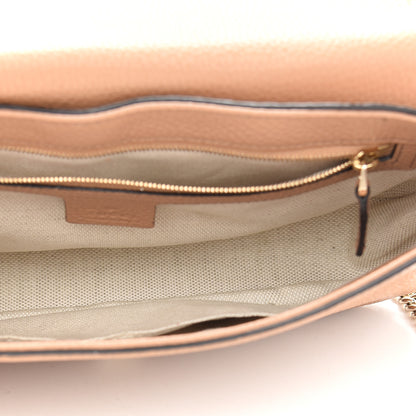Gucci Pebbled Calfskin Medium Soho Flap Crossbody Camelia 5 of 12