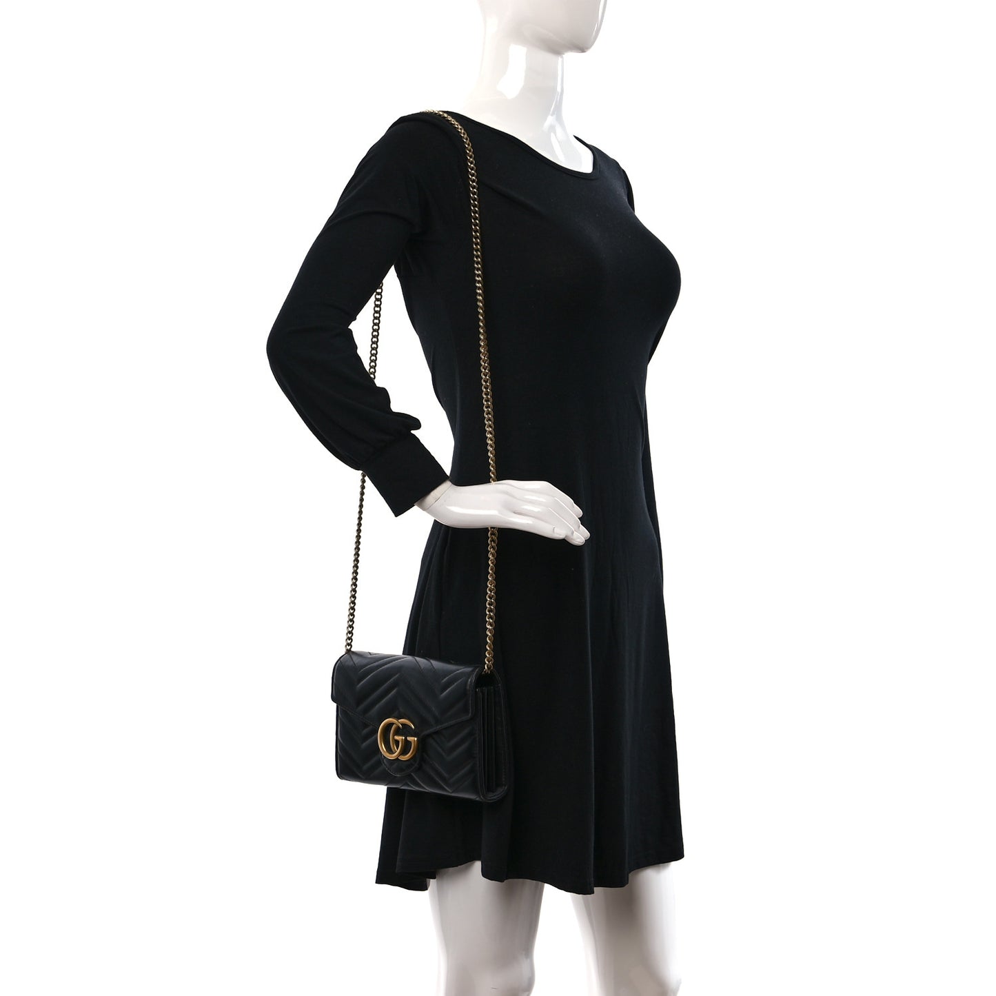 Calfskin Matelasse GG Marmont Chain Wallet Black