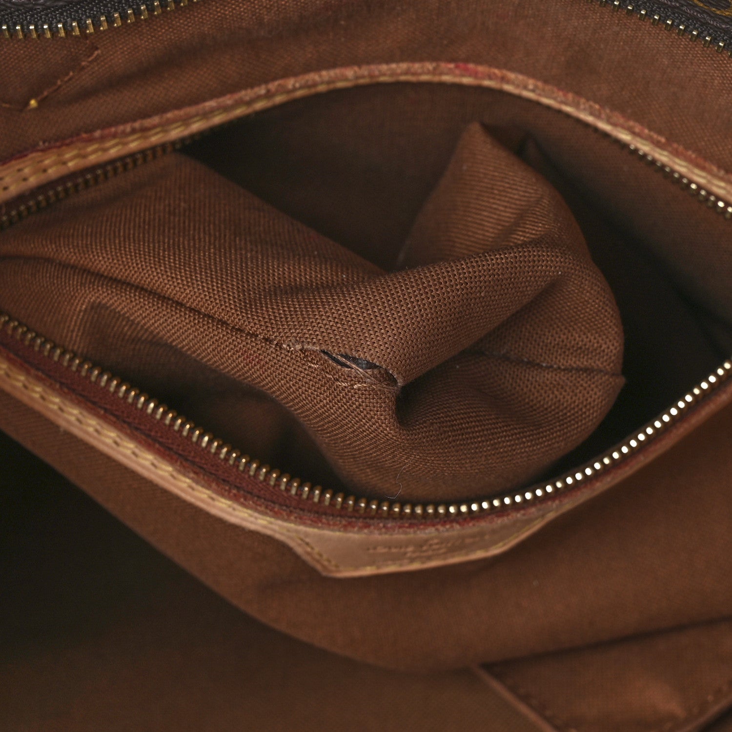 Louis Vuitton Monogram All-In MM 9 of 10