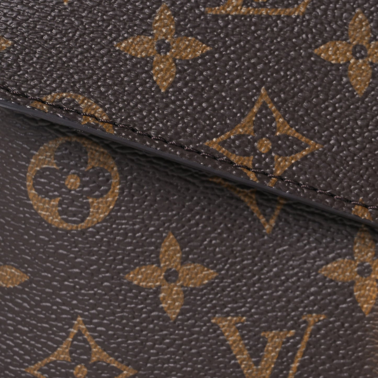 Monogram Pochette Metis East West