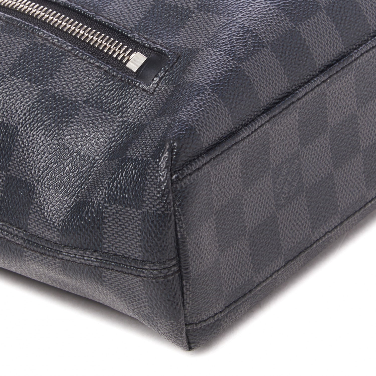 Louis Vuitton Damier Graphite Mick PM 6 of 7