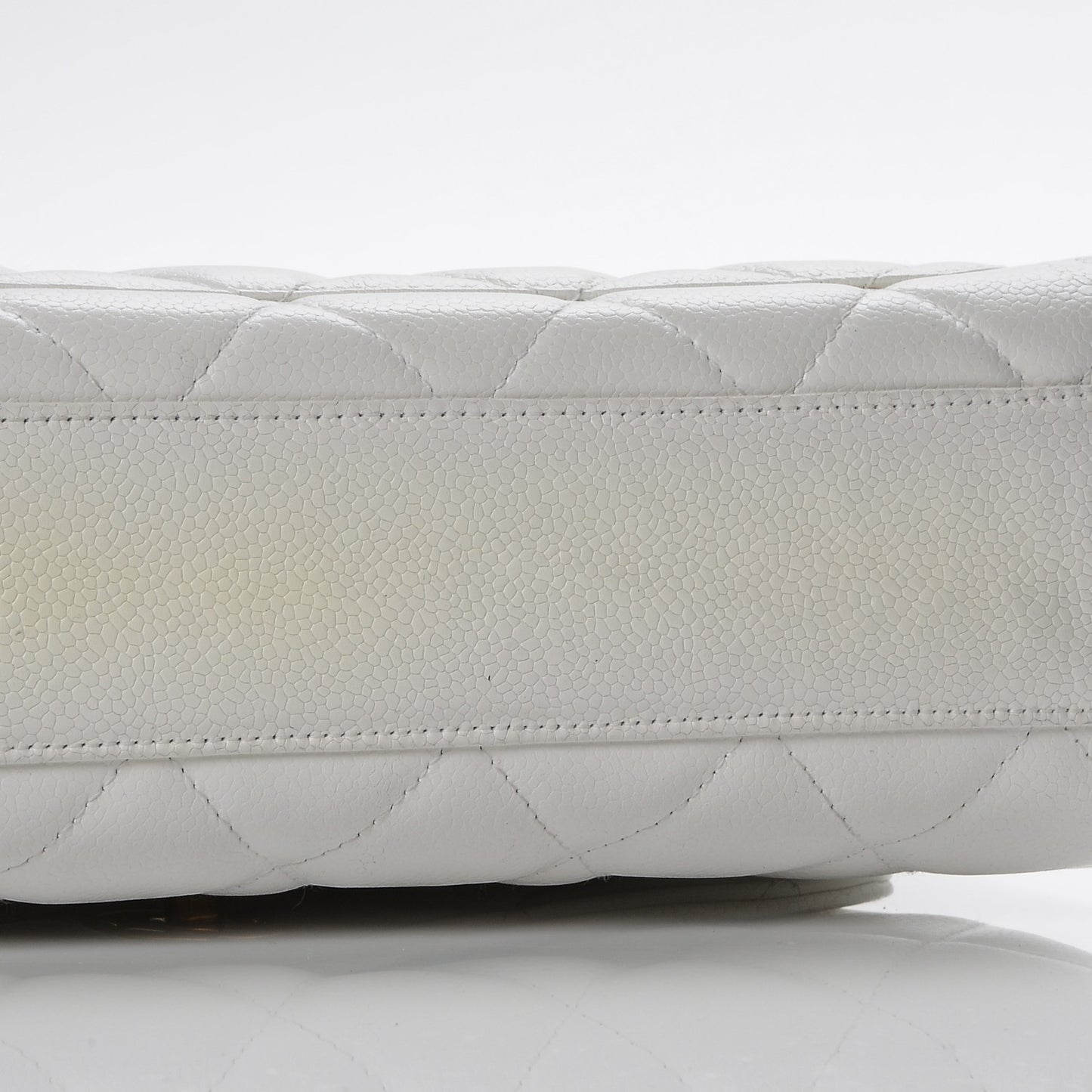 Caviar Quilted Medium Single Flap White