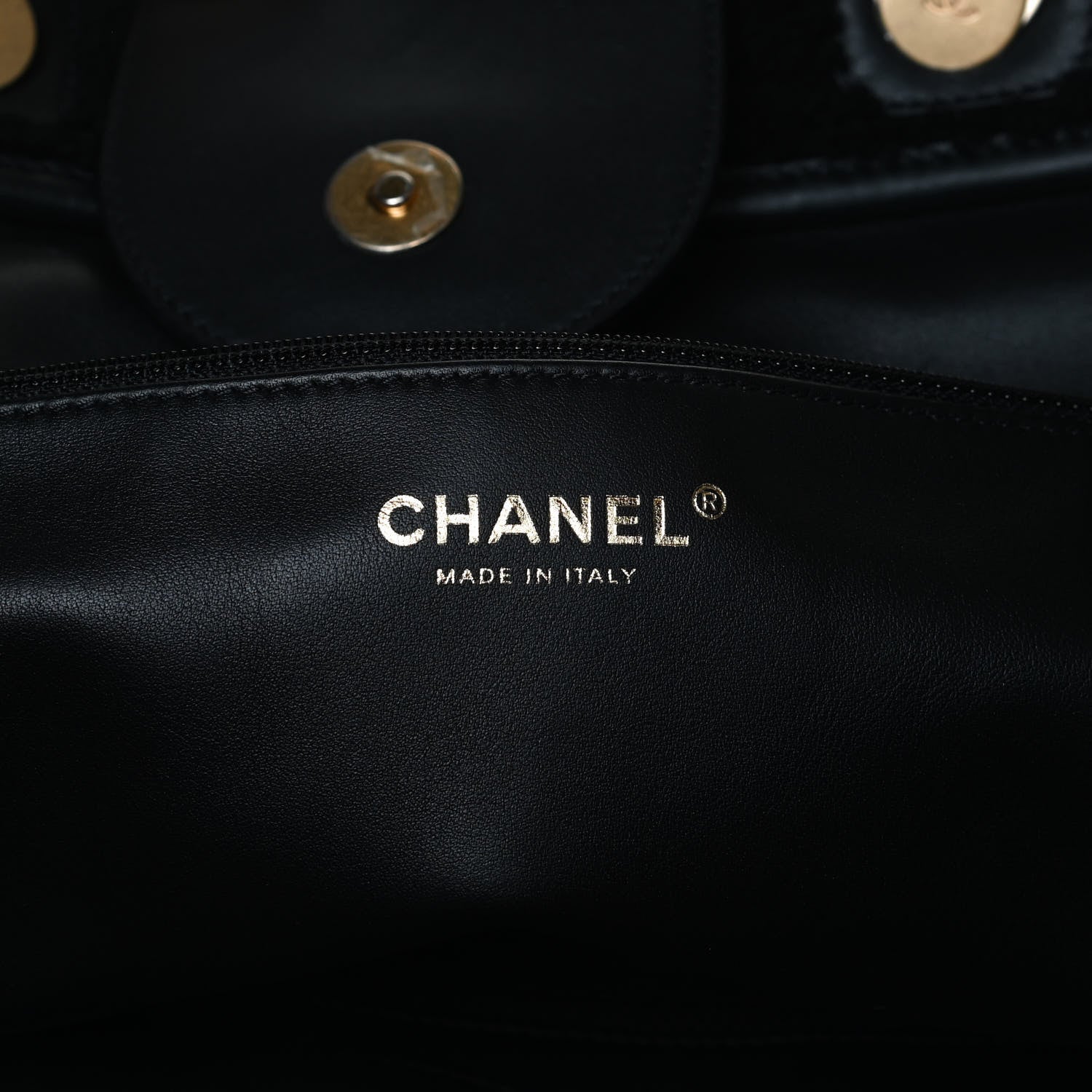 Chanel Shearling Large Deauville Tote Black 6 of 19