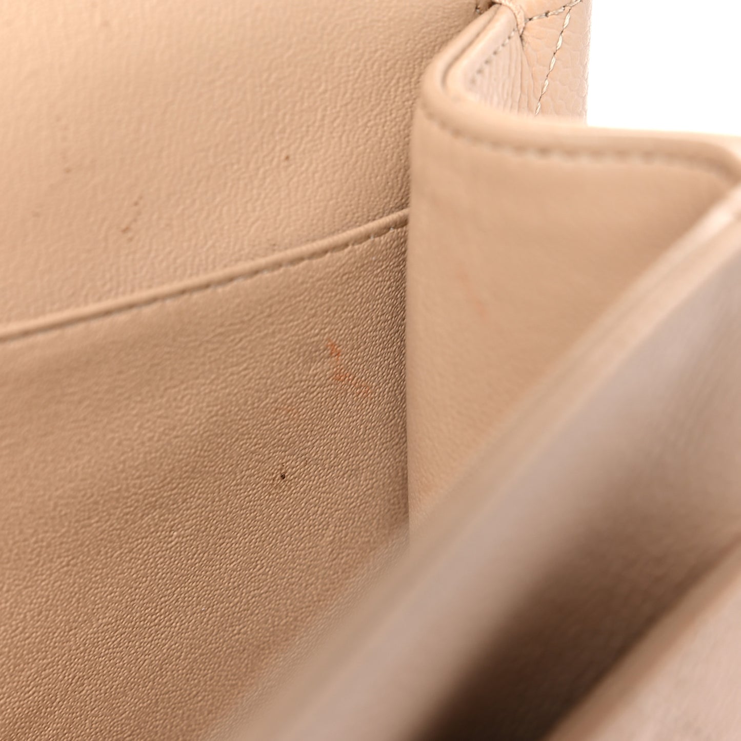 Caviar Quilted Jumbo Double Flap Beige Clair