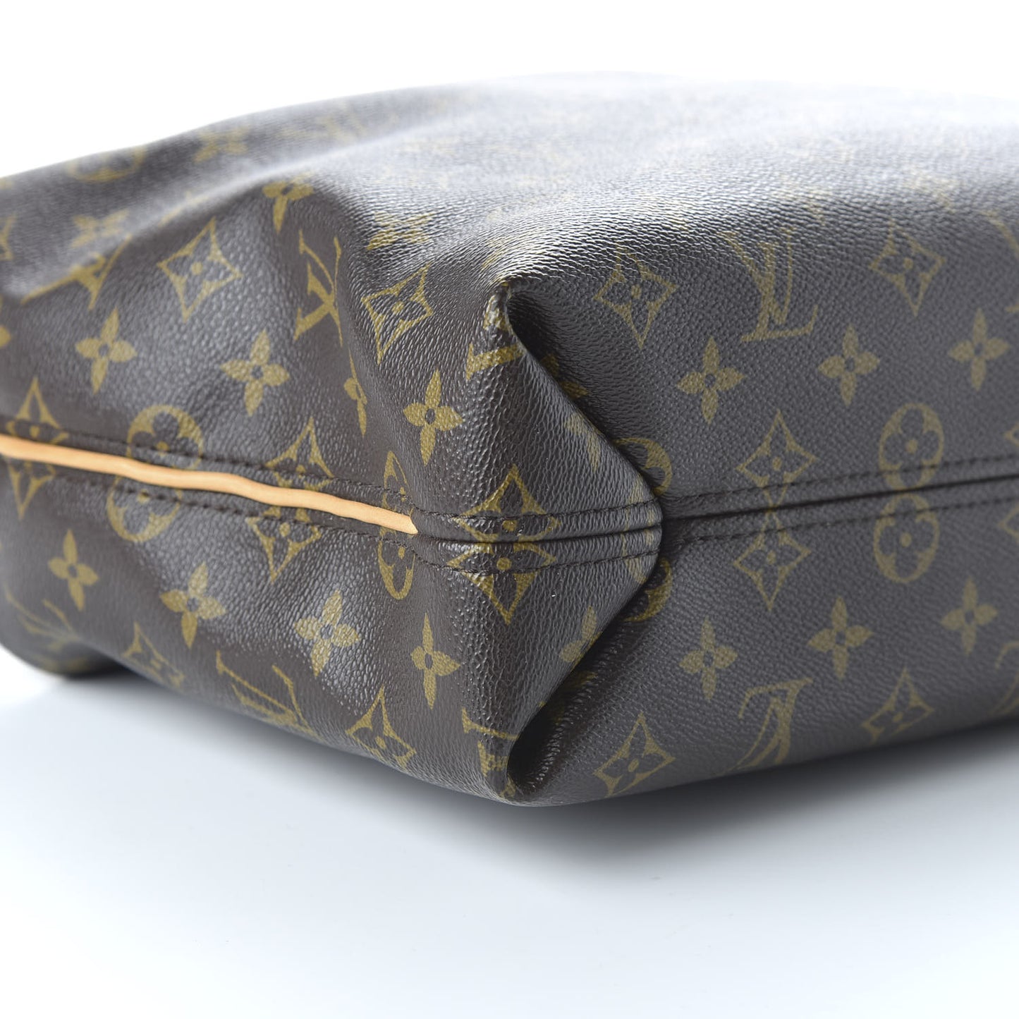 Monogram Sully PM