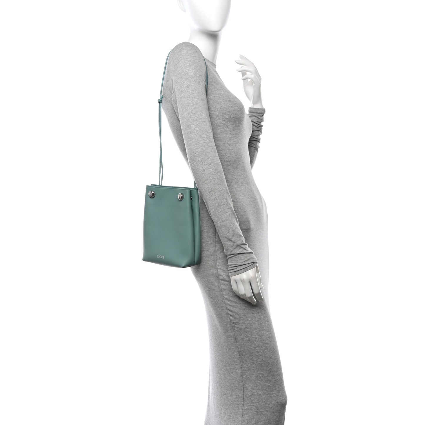 Smooth Calfskin Pebble Pouch Water