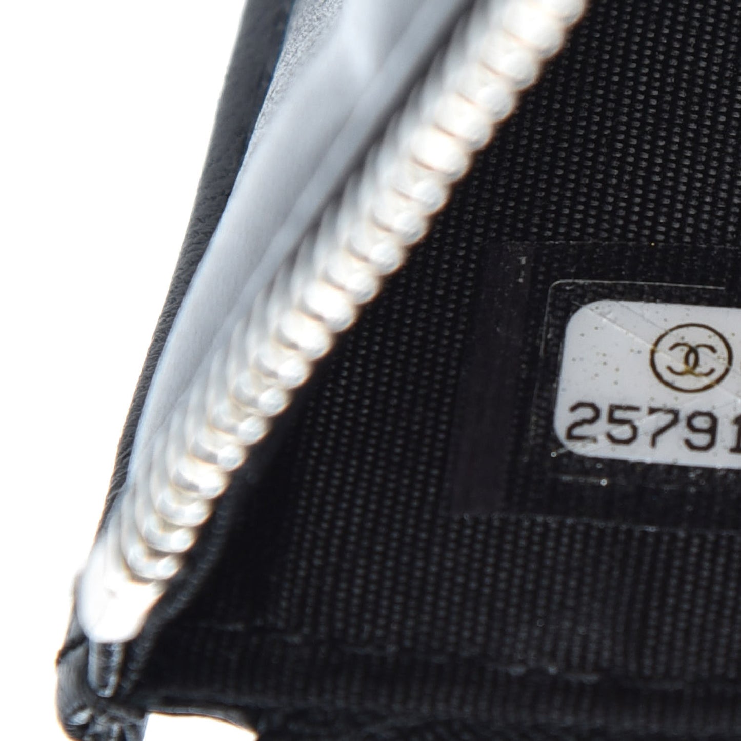 Lambskin Chevron Quilted Classic Zip Pouch Black