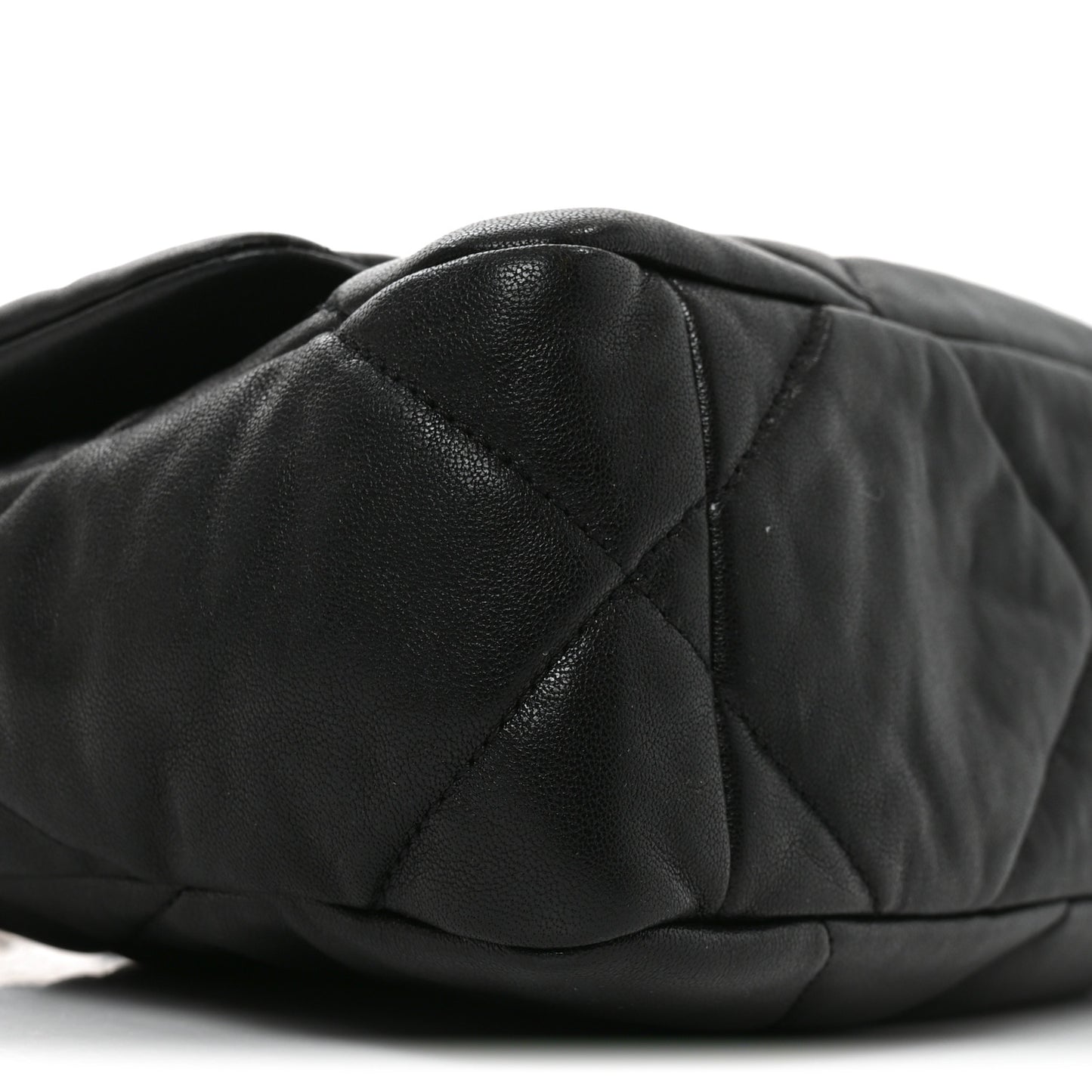 Goatskin Quilted Medium Chanel 19 Flap Black