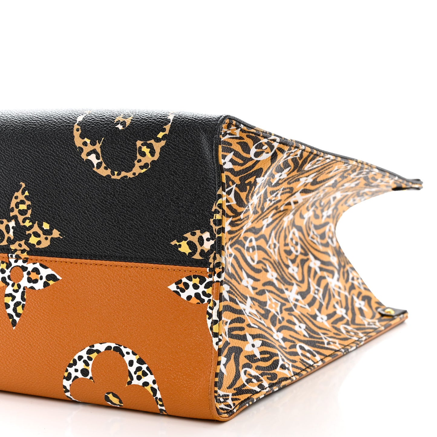 Monogram Giant Jungle Onthego GM Black