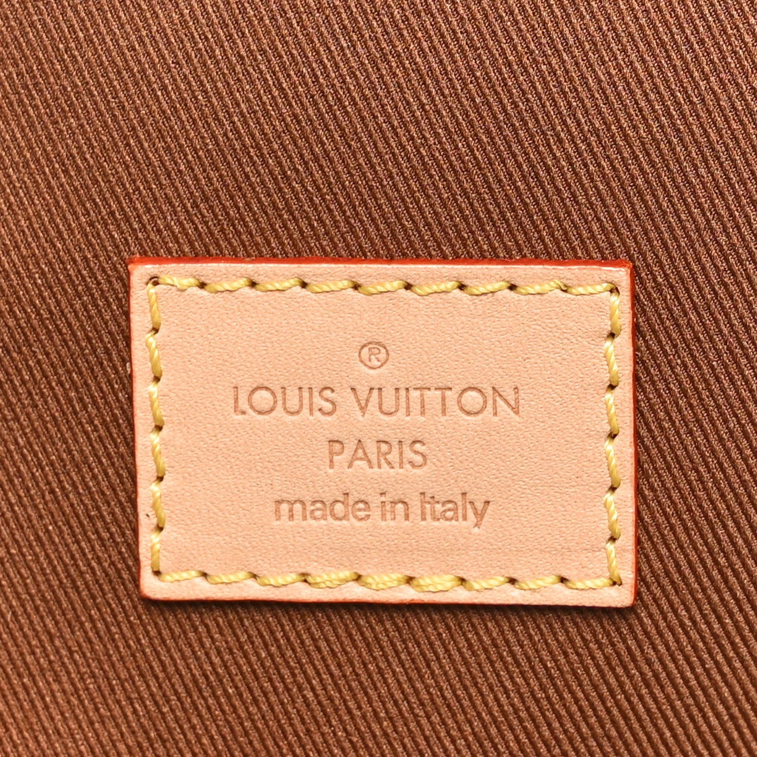 Louis Vuitton Monogram Packing Cube MM 6 of 10
