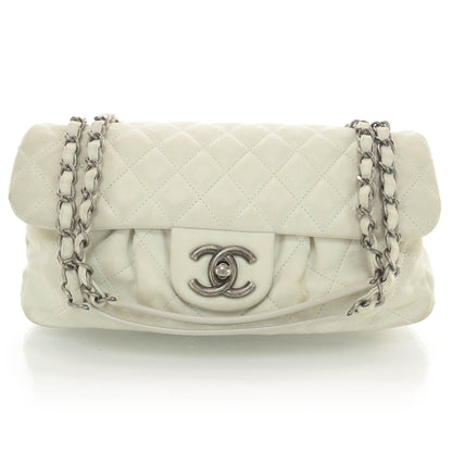 Chanel Iridescent Calfskin Chic Quilt Flap White 1 of 11