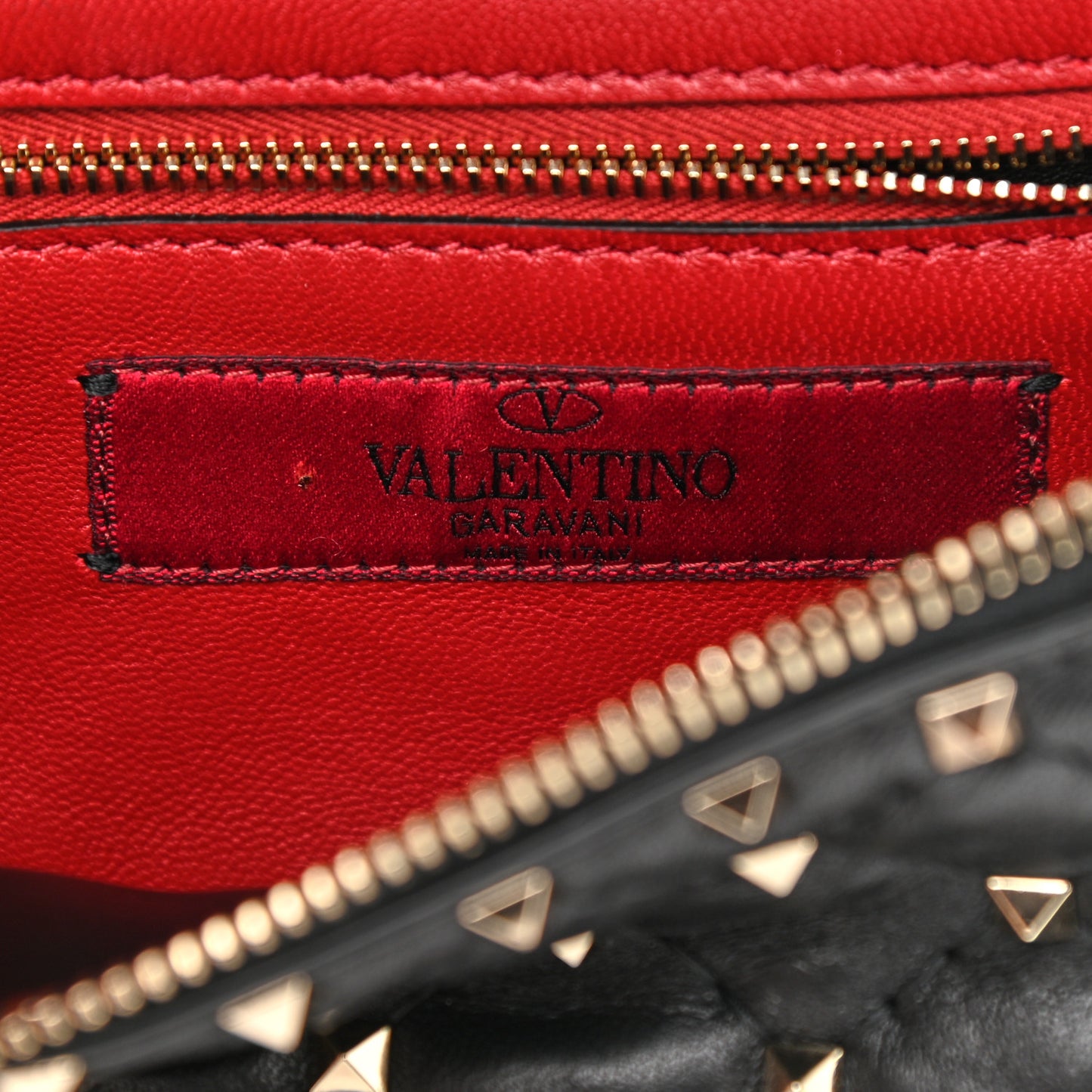 Lambskin Rockstud Spike Belt Bag 85 Black