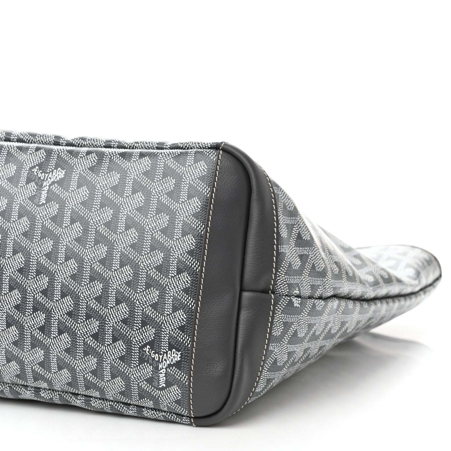 Goyardine Artois MM Grey
