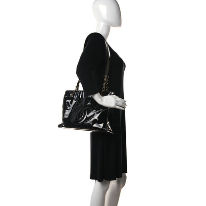 Chanel Patent CC Shoulder Bag Black 2 of 10