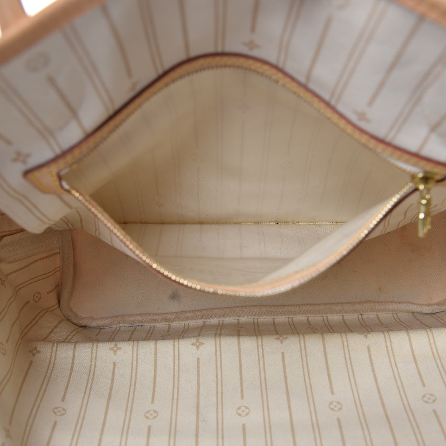 Louis Vuitton Damier Azur Neverfull MM 6 of 17