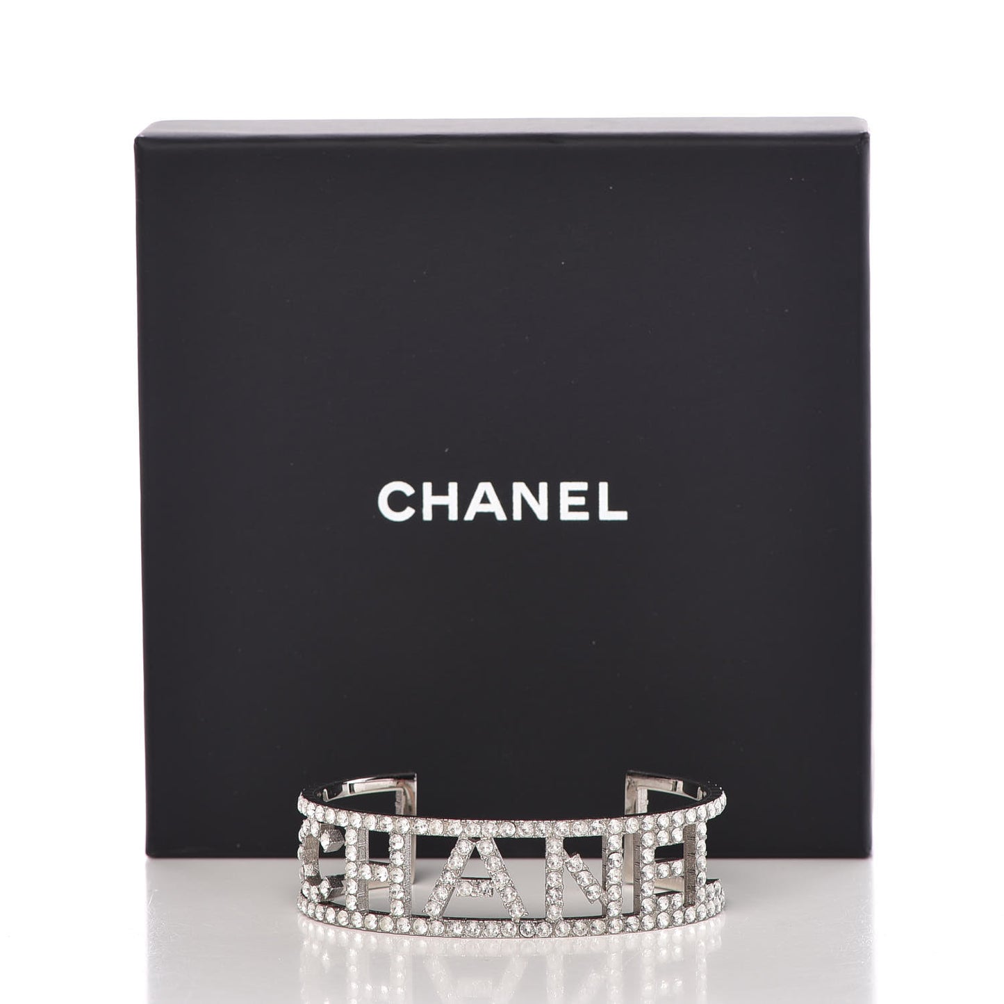 Crystal Logo Cuff M Silver