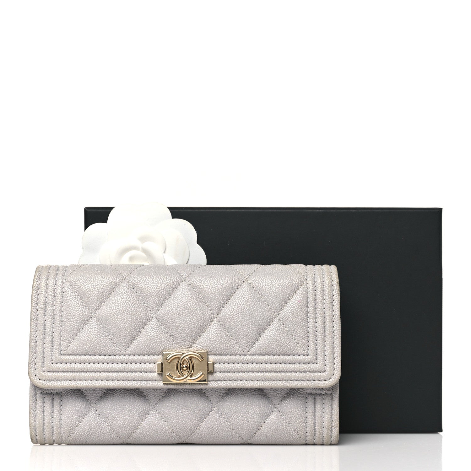 Chanel Caviar Quilted Medium Boy Flap Walle Light Grey 14 of 14