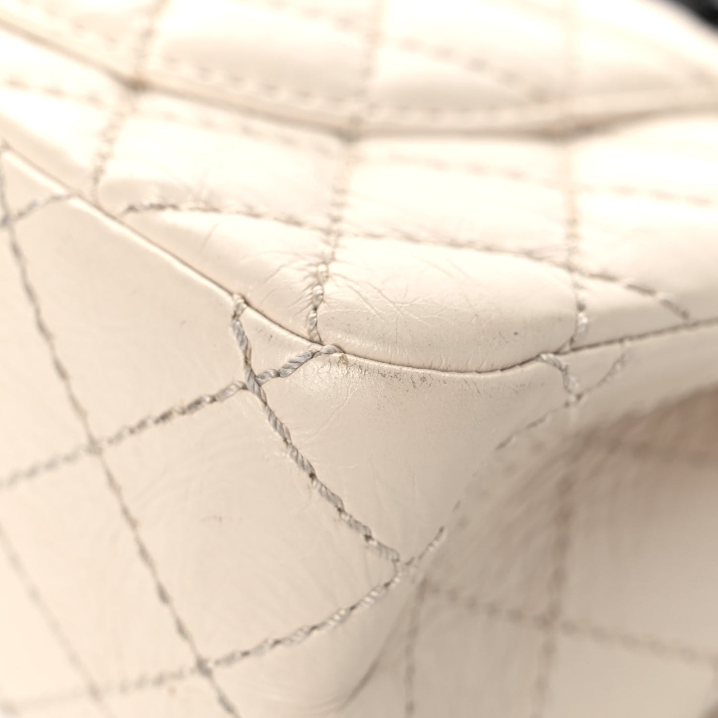 Aged Calfskin Quilted 2.55 Reissue 225 Flap White