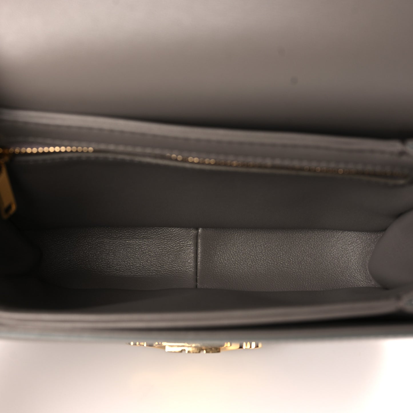 Shiny Calfskin Small Triomphe Pebble