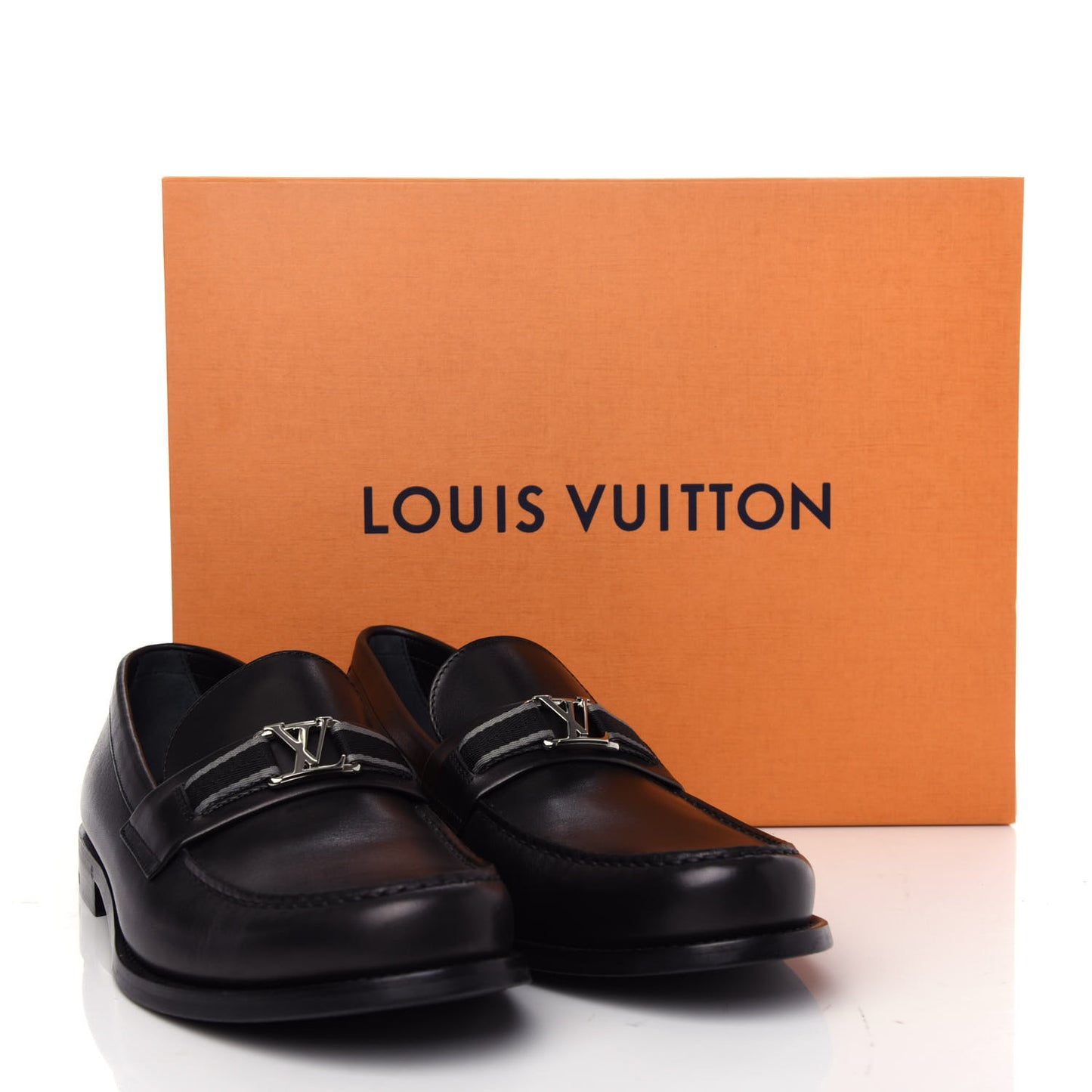 Calfskin Mens Loafers 9.5 Black