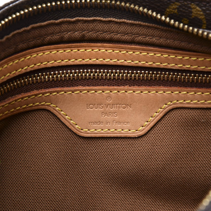 Louis Vuitton Monogram Trotteur 7 of 11