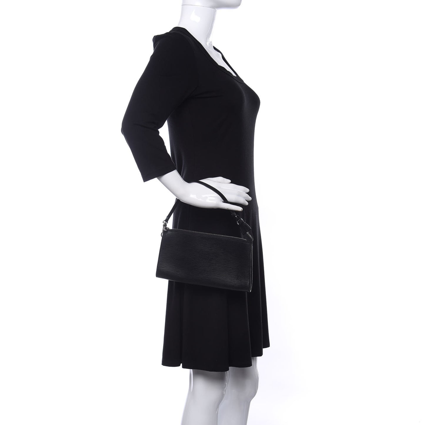Epi Pochette Accessories 24 Black