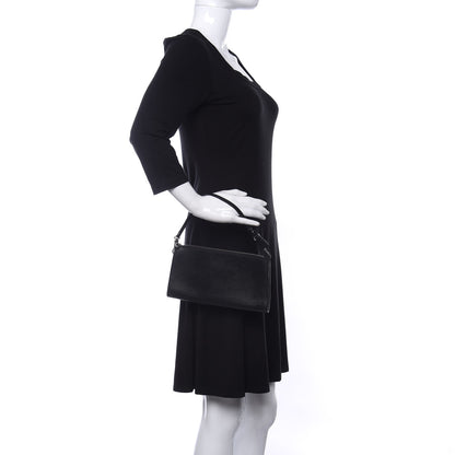 Louis Vuitton Epi Pochette Accessories 24 Black 2 of 9