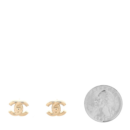 Chanel Metal CC Turnlock Earrings Gold 2 of 4