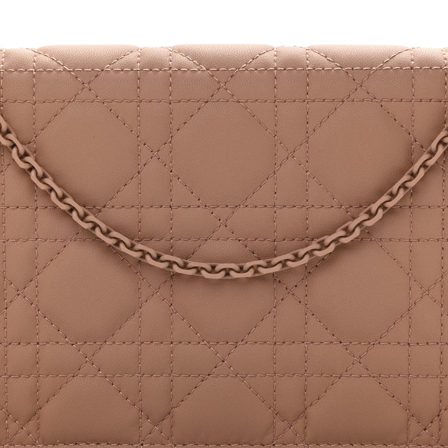 Ultra Matte Calfskin Cannage Lady Dior Clutch Fard