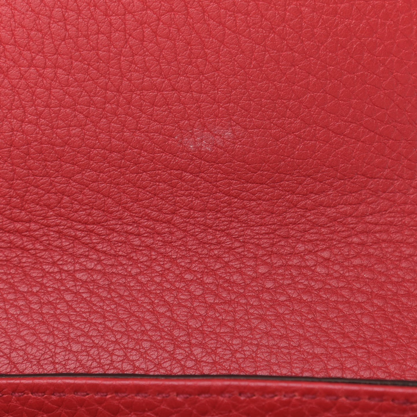 Pebbled Calfskin Medium Soho Flap Crossbody Tabasco Red