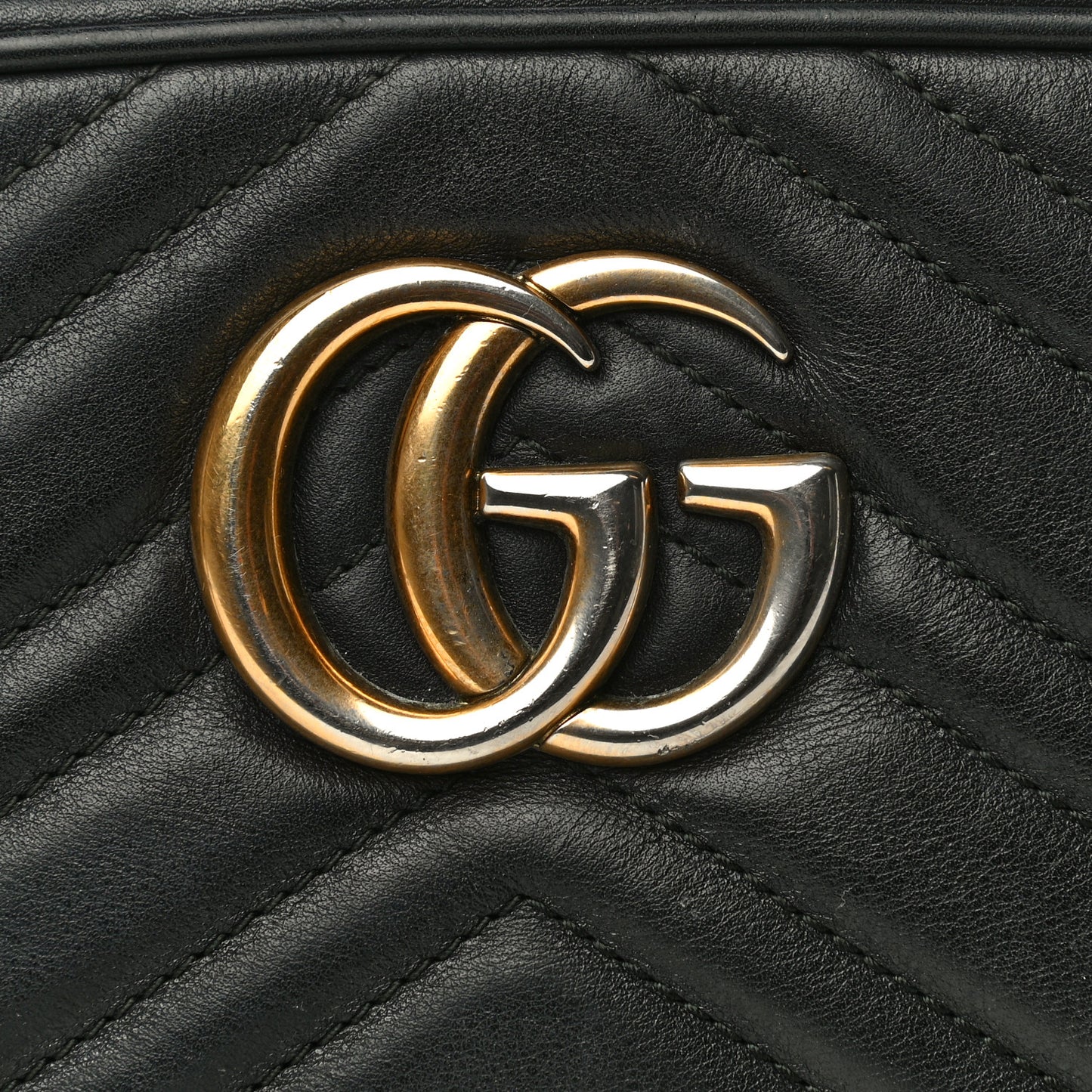Calfskin Matelasse Small GG Marmont Chain Shoulder Bag Black