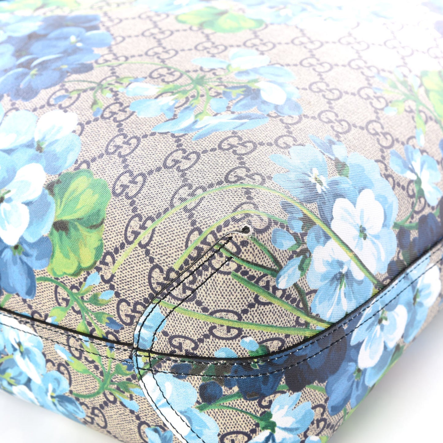 GG Supreme Monogram Blooms Medium Reversible Tote Beige Blue Navy