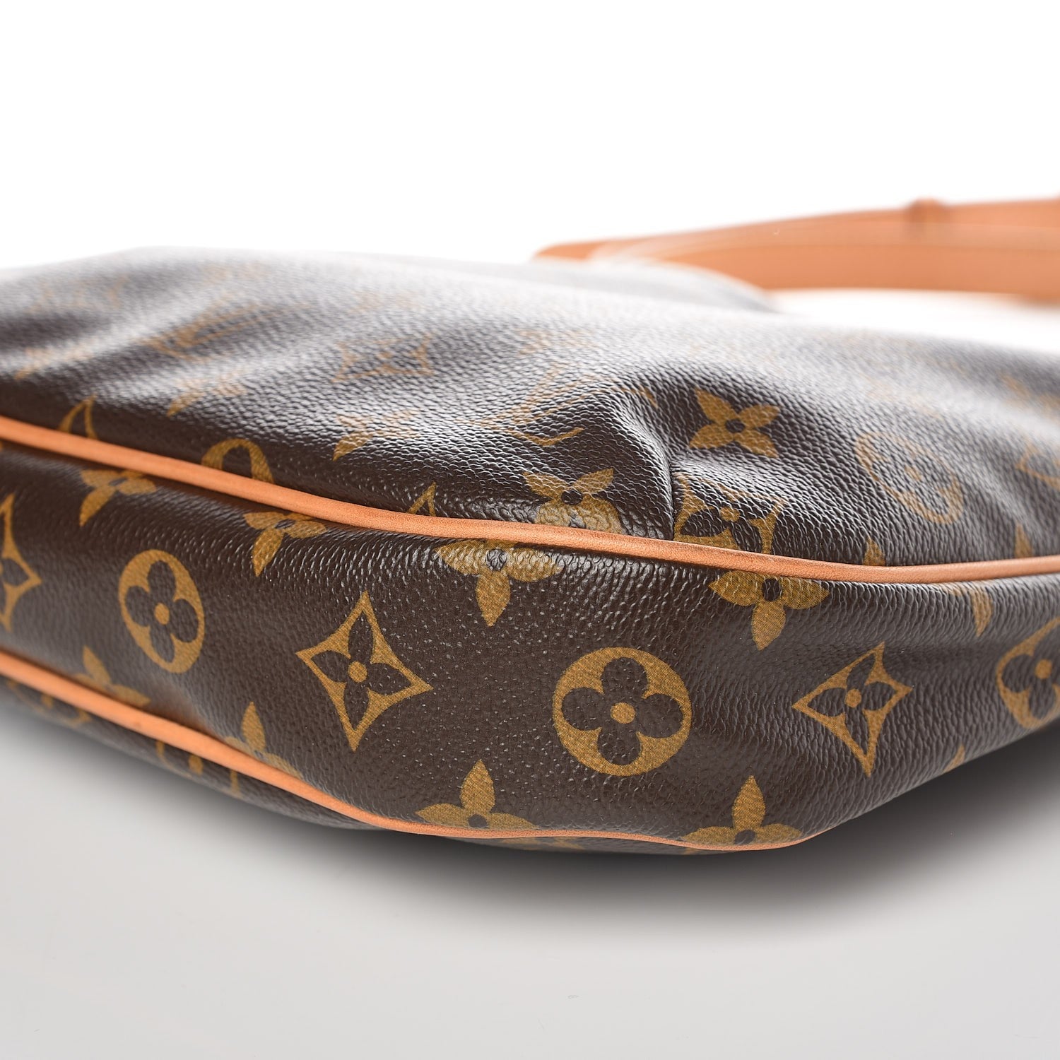 Louis Vuitton Monogram Odeon PM 8 of 11