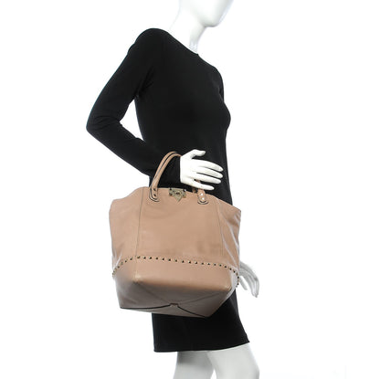 Valentino Garavani Calfskin Rockstud New Dome Bucket Tote Poudre 3 of 13
