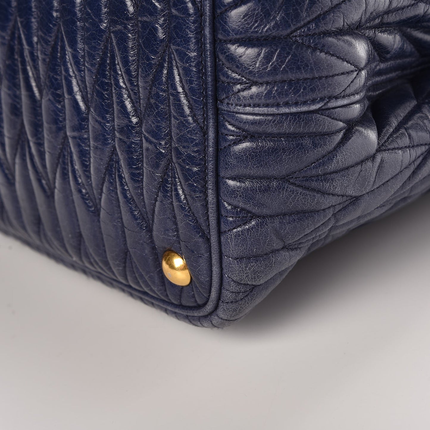 Vitello Lux Matelasse Tote Bleuette
