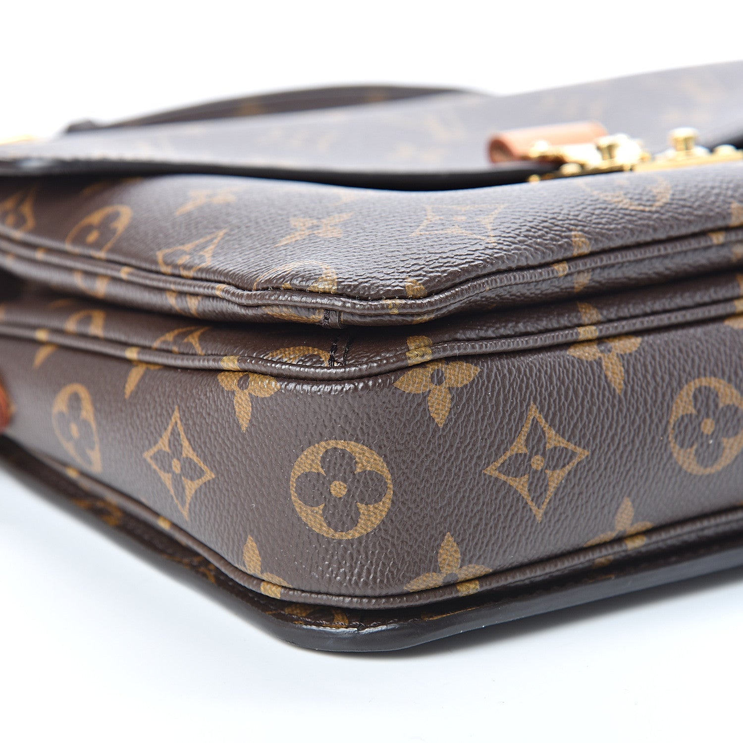 Louis Vuitton Monogram Pochette Metis 10 of 12