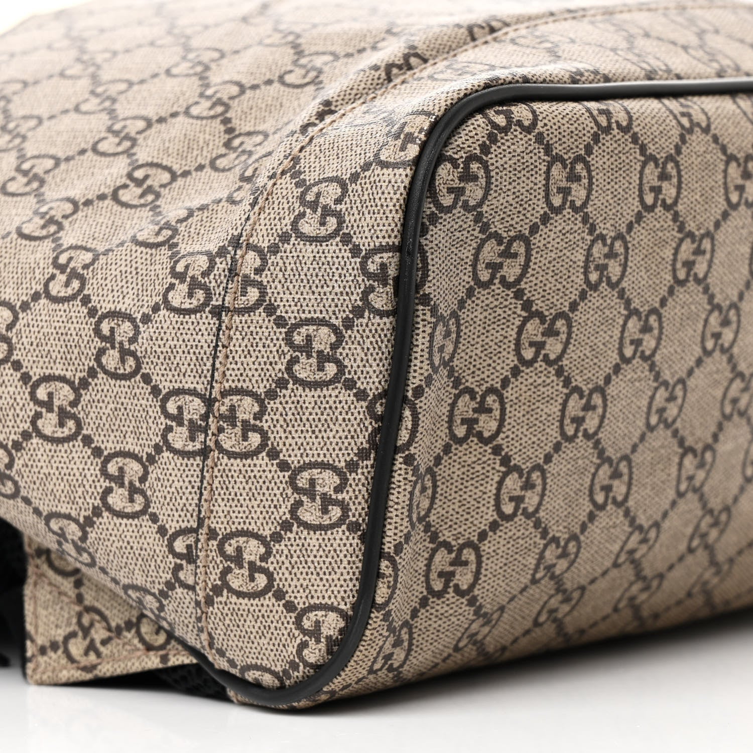 Gucci GG Supreme Monogram Blind For Love Dome Backpack 9 of 10