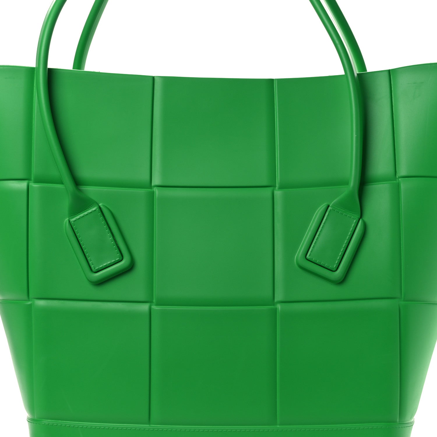 Bottega Veneta Rubber Maxi Intrecciato Medium Arco Grass 6 of 11