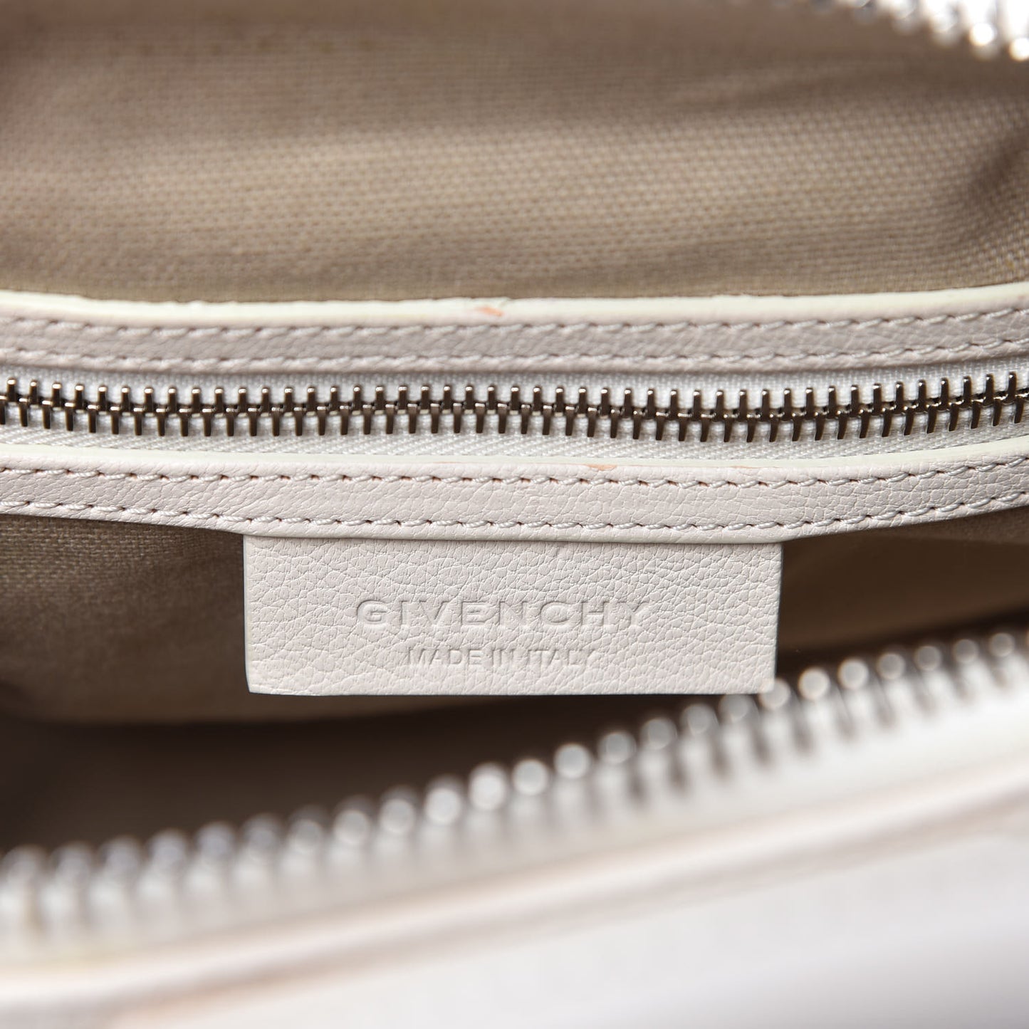 Sugar Goatskin Mini Antigona Ivory