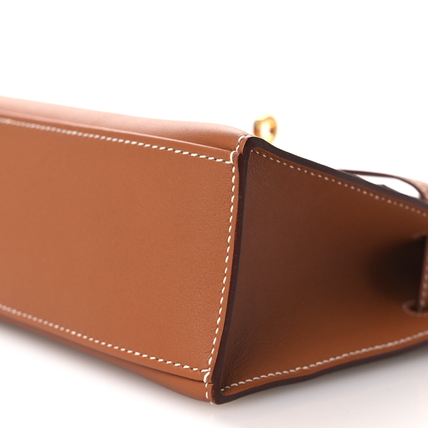 Swift Kelly Pochette Clutch Gold