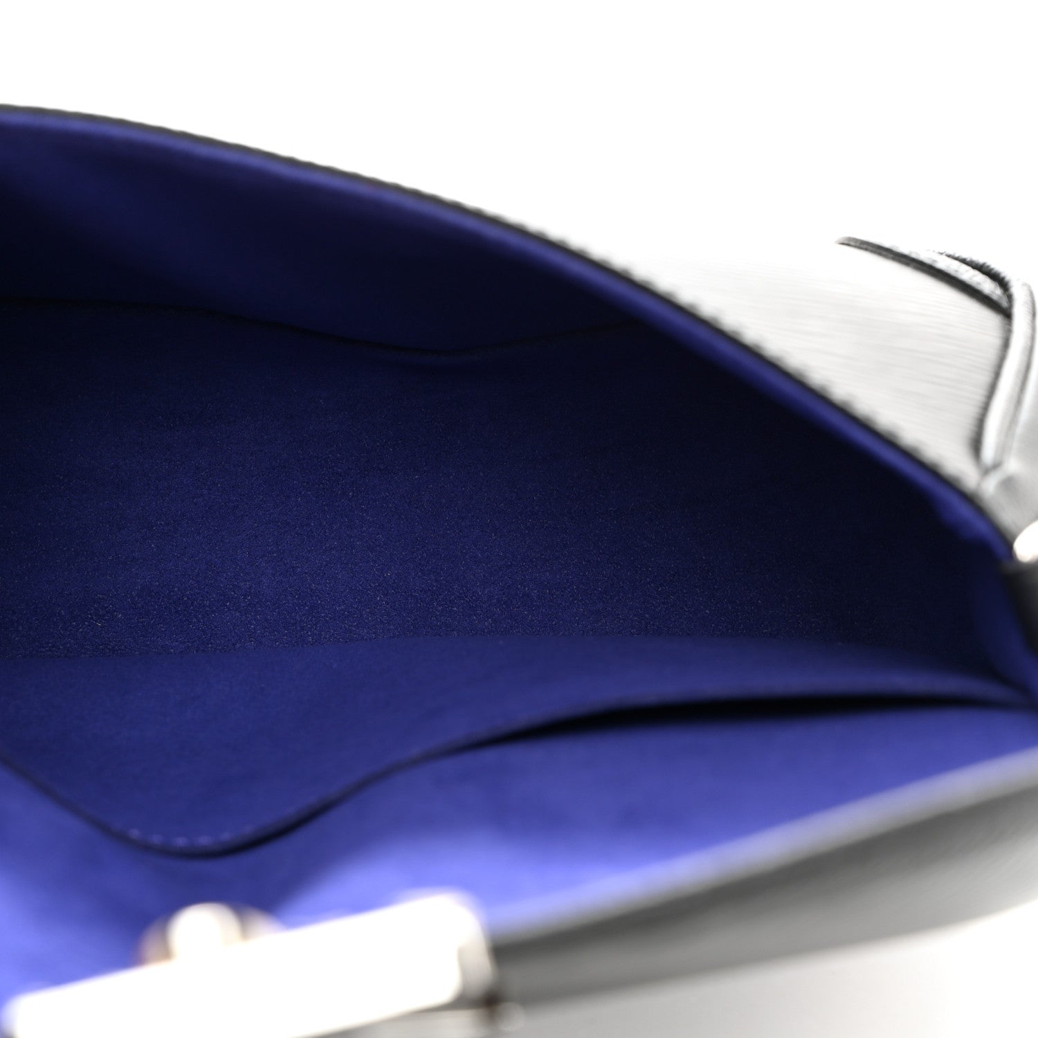 Louis Vuitton Epi Buci Crossbody Black 5 of 9