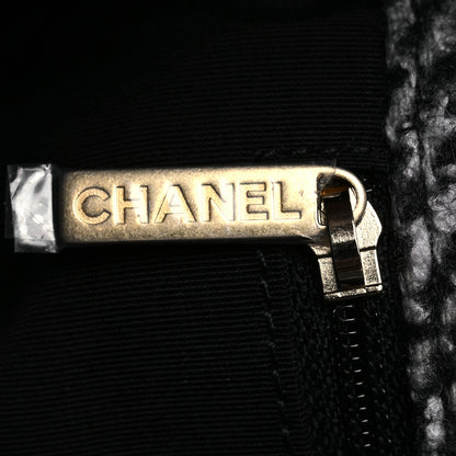 Chanel Tweed Quilted Medium Chanel 19 Flap Black White 12 of 12